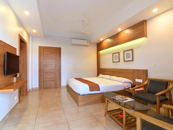 Maharani Hotel Kozhikode Exteriör bild