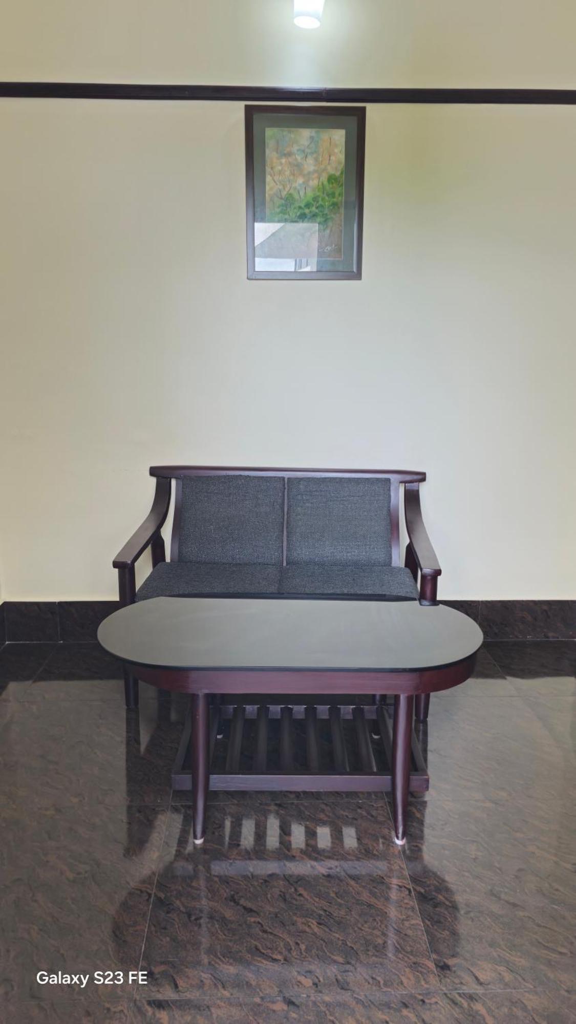 Maharani Hotel Kozhikode Exteriör bild
